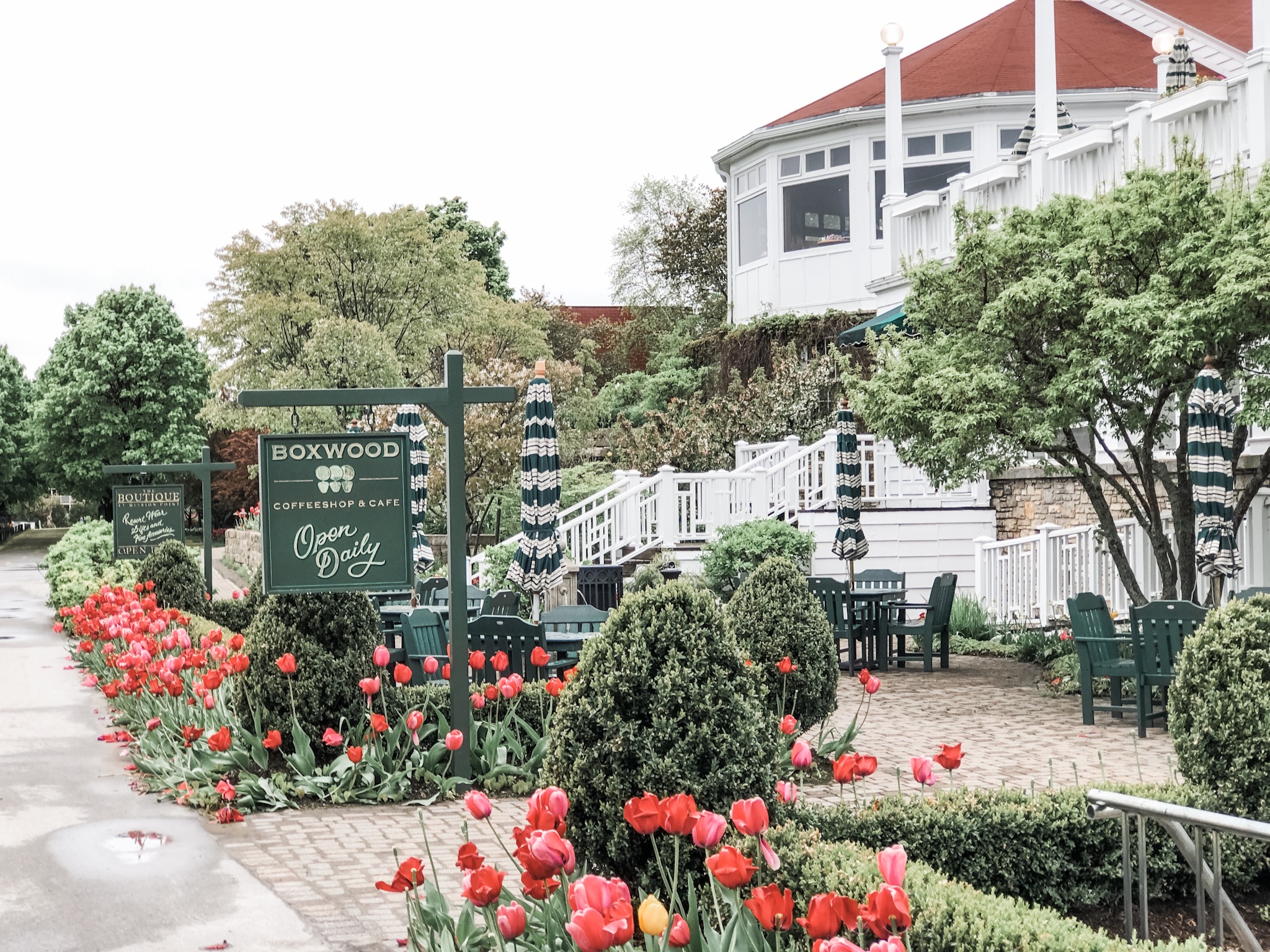 Where to stay and what to see on Mackinac Island. An honest review of Mission Point Resort on Mackinac Island, Michigan.