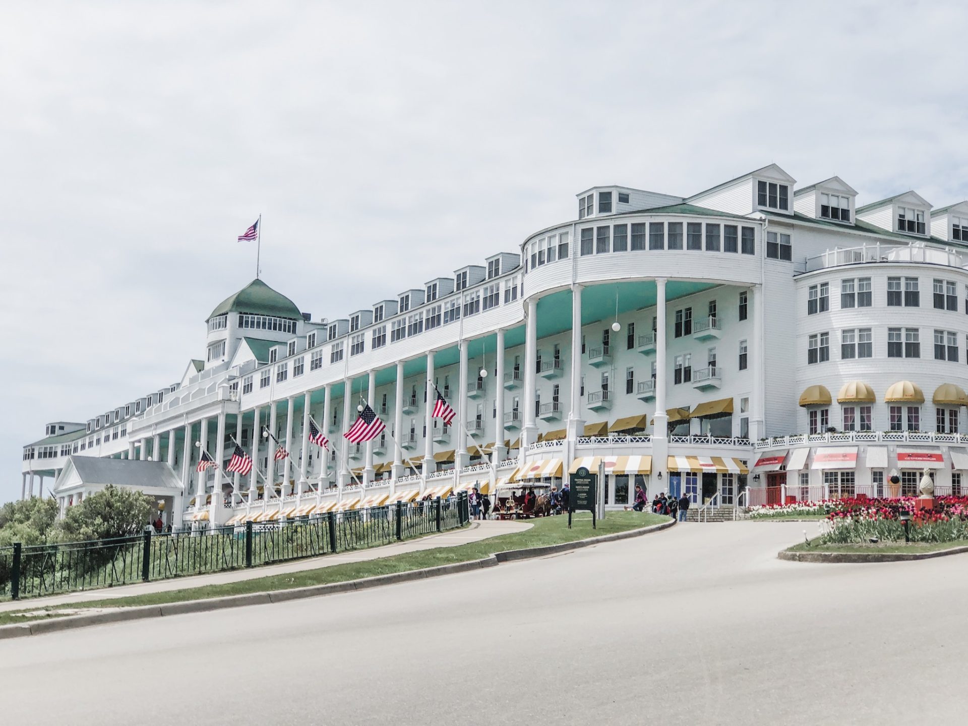 Mackinac Island Travel Guide - Lattes, Lilacs, & Lullabies