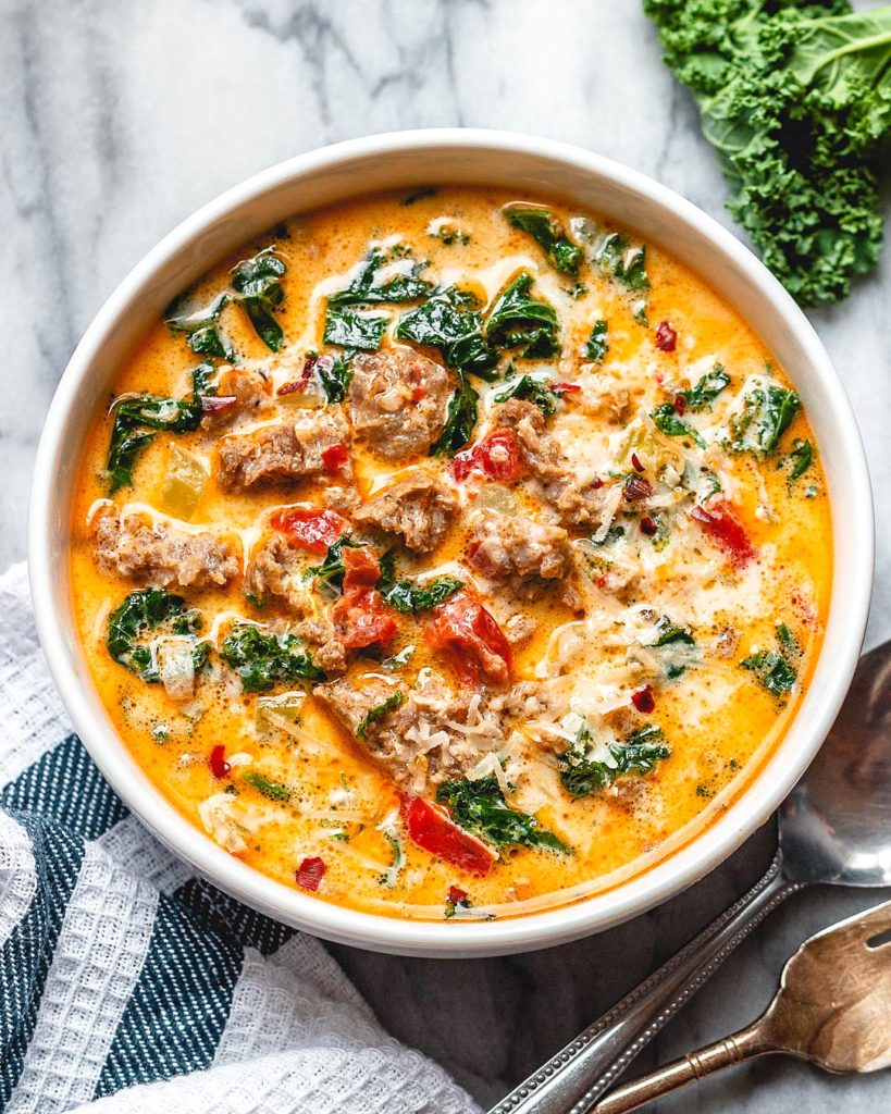 I'm always looking for easy low-carb, keto recipes especially for weeknight dinners.  These 20 recipes are some of our favorites. 