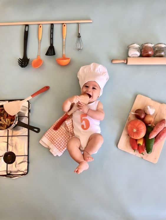 Here are 9 of the cutest memorable fall baby photos and ideas that you can recreate yourself at home with your smartphone.  