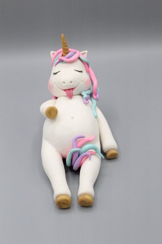fat unicorn cake topper